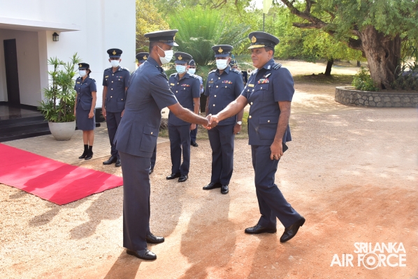 CERTIFICATE AWARDING CEREMONY OF NON COMMISSIONED OFFICERS’
MANAGEMENT COURSES