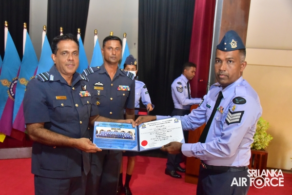 CERTIFICATE AWARDING CEREMONY OF NON COMMISSIONED OFFICERS’
MANAGEMENT COURSES