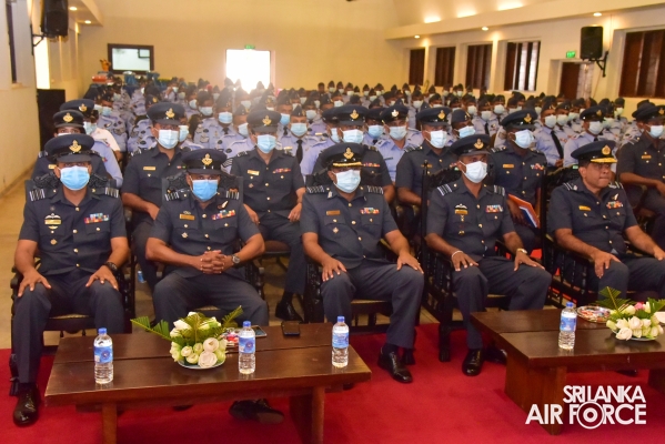 CERTIFICATE AWARDING CEREMONY OF NON COMMISSIONED OFFICERS’
MANAGEMENT COURSES