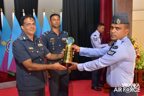 CERTIFICATE AWARDING CEREMONY OF NON COMMISSIONED OFFICERS’
MANAGEMENT COURSES