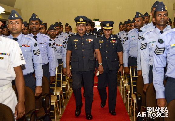 129
LOCAL AND TWO FOREIGN NCOS RECEIVED CERTIFICATE IN MANAGEMENT