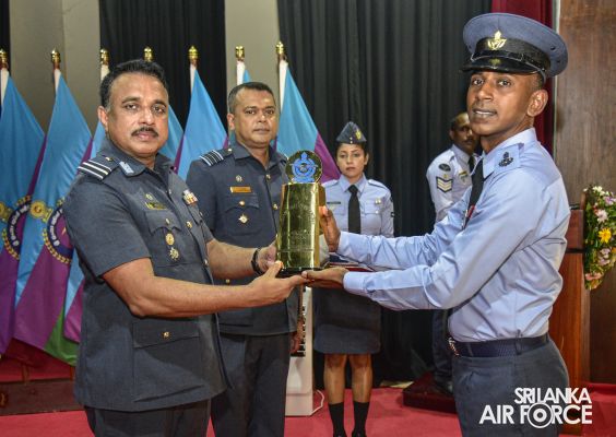 129
LOCAL AND TWO FOREIGN NCOS RECEIVED CERTIFICATE IN MANAGEMENT