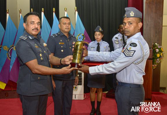 129
LOCAL AND TWO FOREIGN NCOS RECEIVED CERTIFICATE IN MANAGEMENT