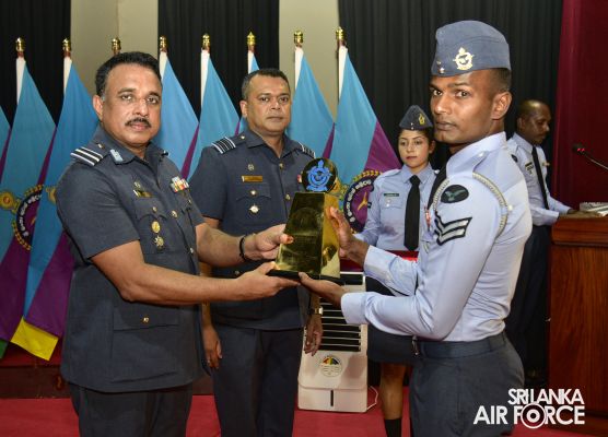 129
LOCAL AND TWO FOREIGN NCOS RECEIVED CERTIFICATE IN MANAGEMENT