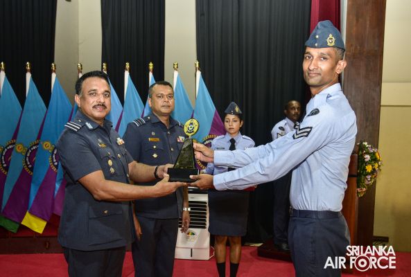129
LOCAL AND TWO FOREIGN NCOS RECEIVED CERTIFICATE IN MANAGEMENT