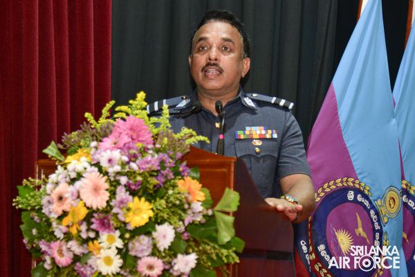 129
LOCAL AND TWO FOREIGN NCOS RECEIVED CERTIFICATE IN MANAGEMENT
