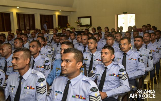 129
LOCAL AND TWO FOREIGN NCOS RECEIVED CERTIFICATE IN MANAGEMENT