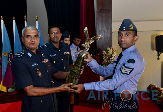 Awards Ceremony Non Commissioned Officers’ Management Courses
