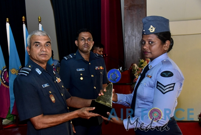 Awards Ceremony Non Commissioned Officers’ Management Courses