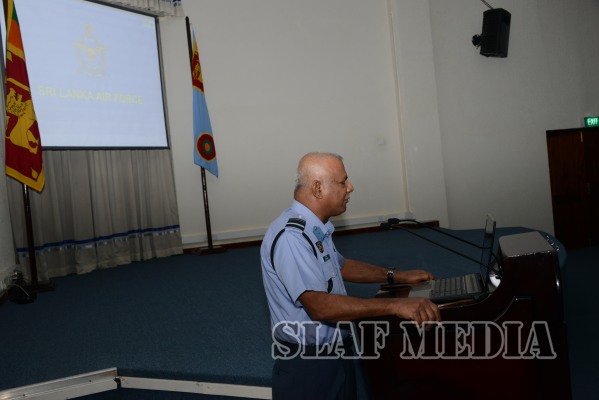 A Delegation
from the Indian NDC Visits Air Force Headquarters