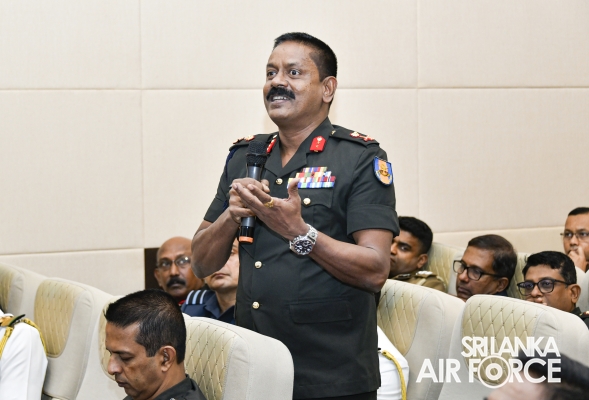 COMMANDER
OF THE AIR FORCE CONDUCTS A GUEST LECTURE AT NATIONAL DEFENCE COLLEGE