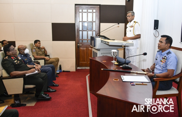 COMMANDER
OF THE AIR FORCE CONDUCTS A GUEST LECTURE AT NATIONAL DEFENCE COLLEGE