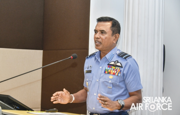 COMMANDER
OF THE AIR FORCE CONDUCTS A GUEST LECTURE AT NATIONAL DEFENCE COLLEGE