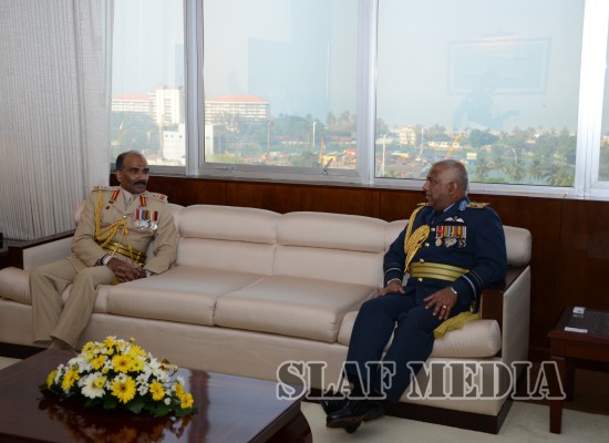 Commander of Sri Lanka Army Visits AFHQ