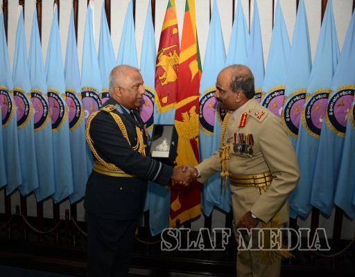 Commander of Sri Lanka Army Visits AFHQ