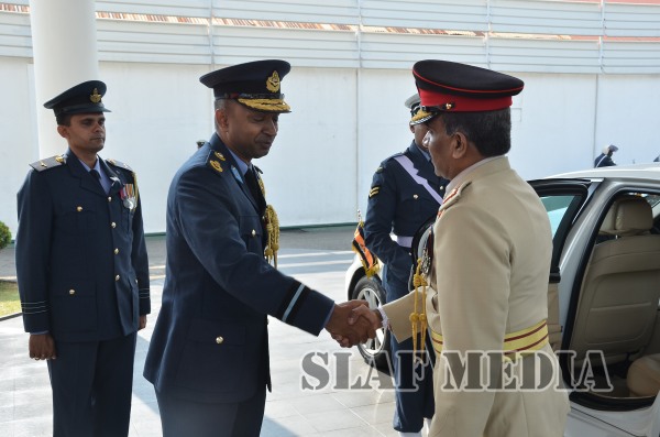 Commander of Sri Lanka Army Visits AFHQ
