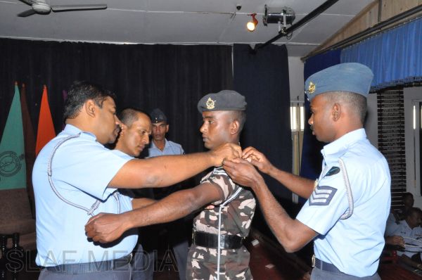 New Drill Instructors and Gunner Instructors Pass Out