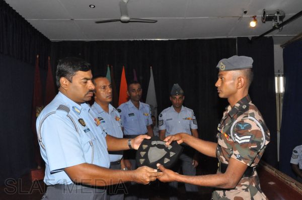 New Drill Instructors and Gunner Instructors Pass Out