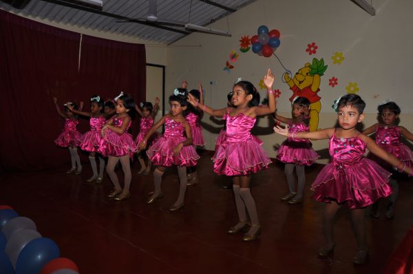 New Educational Space To Children At Hingurakgoda