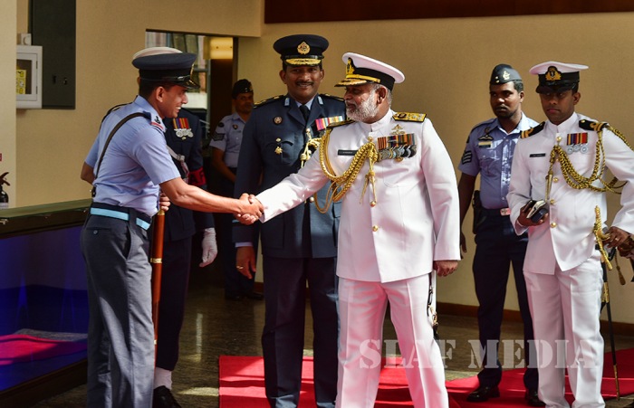 New Navy Commander Calls on the Commander of the Air Force
