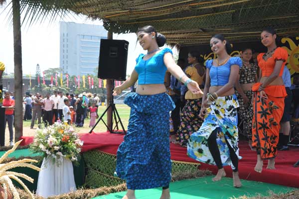 Avurudu comes to SLAF Colombo!