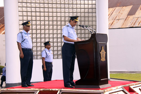 The Commander Extends His New Year Wishes