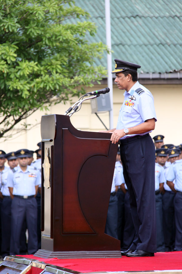 The Commander Extends His New Year Wishes