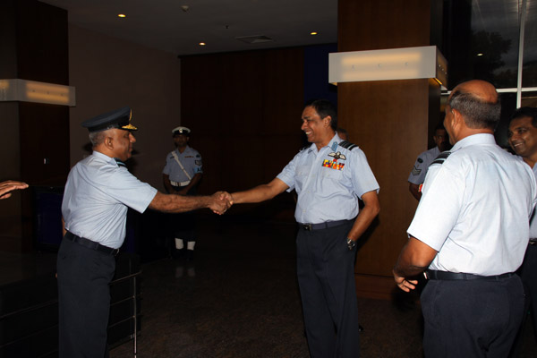 The Commander Extends His New Year Wishes
