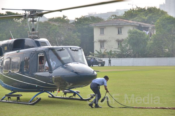 New Zealand Foreign Minister Flies with Helitours