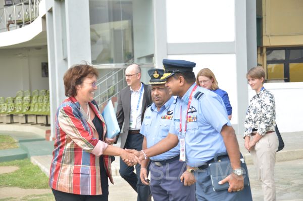 New Zealand Foreign Minister Flies with Helitours