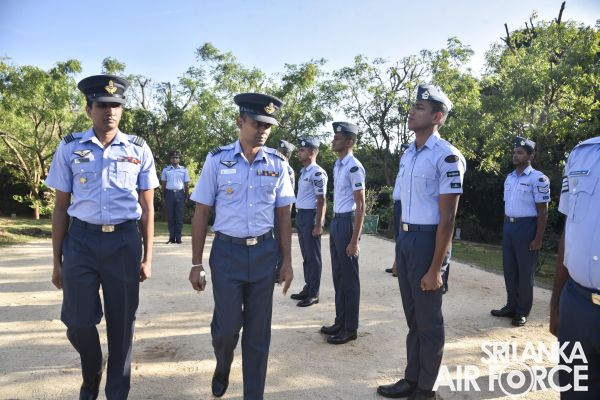 THE CHANGE
OF COMMAND AT NO.06 AIR DEFENCE RADAR SQUADRON SLAF ACADEMY CHINA BAY