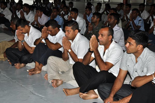 අංක 12 බළඝණයෙහි පිරිත් පිංකමක්