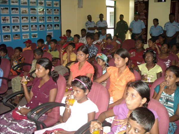 පියාසර පුහුණු පක්ෂාංගය 60 වන සංවත්සරය සමරයි