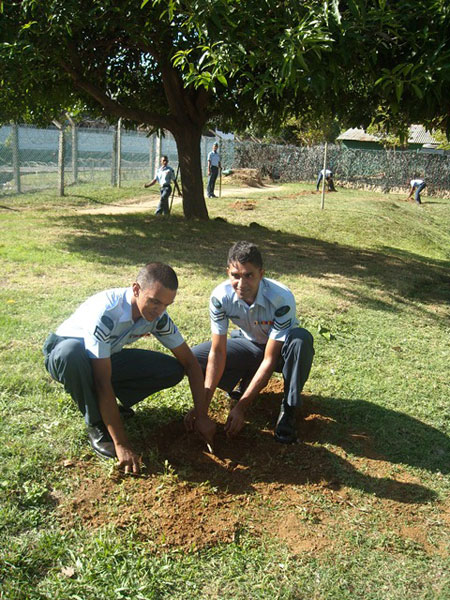 පියාසර පුහුණු පක්ෂාංගය 60 වන සංවත්සරය සමරයි