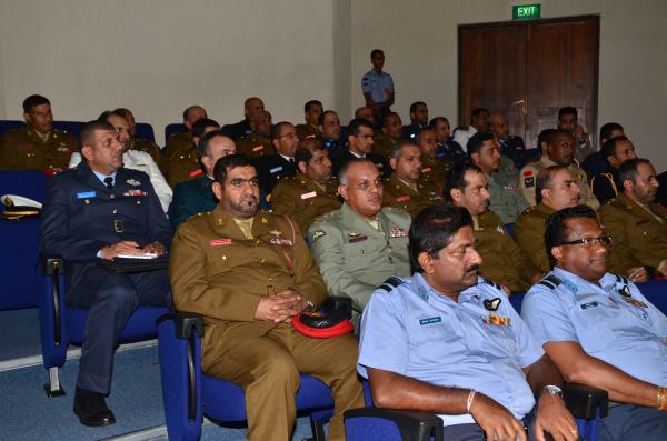 Omani Military Delegation visits Air Force Headquarters