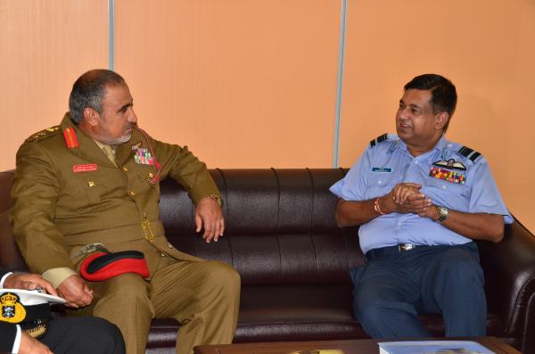 Omani Military Delegation visits Air Force Headquarters