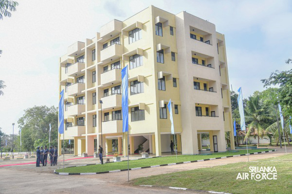 Four
Stories Officer’s GSQ complex vested for Base Katunayake