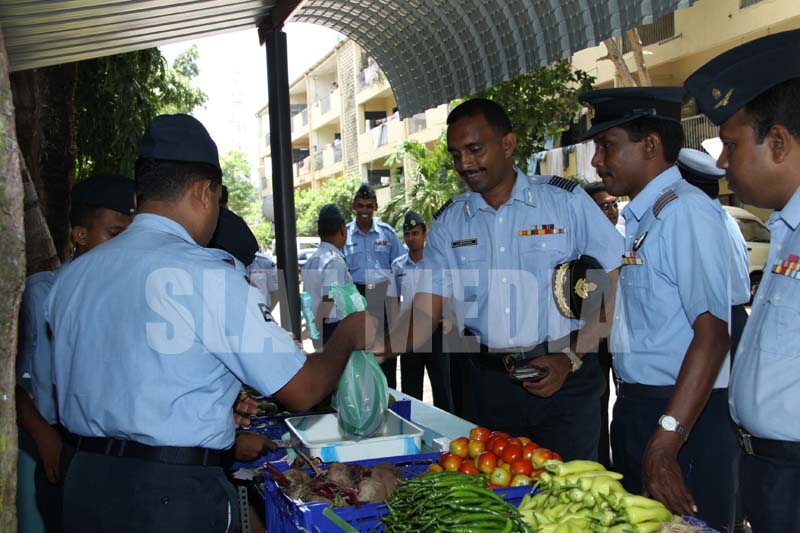 නවතම එලවළු හා පලතුරු වෙළඳසැලක් ගුවන් පුරින් විවෘතවේ