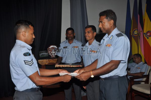 The Closing Address Ceremony of Operation Air Advanced Course 01/2012 and Operator Motor Transport Advanced Course 01/2012