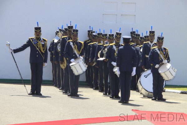 Commander of the Sri Lanka Navy, Vice Admiral Somathilake Dissanayake Visits SLAF HQ