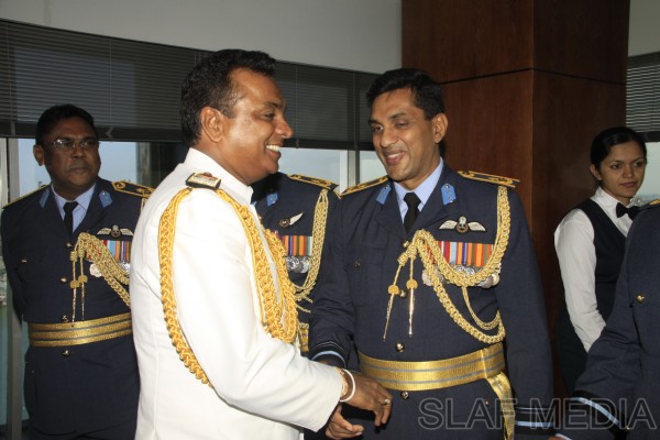 Commander of the Sri Lanka Navy, Vice Admiral Somathilake Dissanayake Visits SLAF HQ