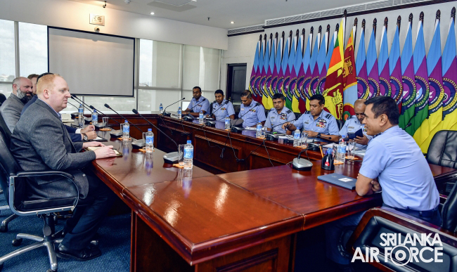 PACIFIC AUGMENTATION TEAM(PAT) AND SPECIAL OPERATION COMMAND PACIFIC (SOCPAC) OFFICIALS CALL ON THE COMMANDER