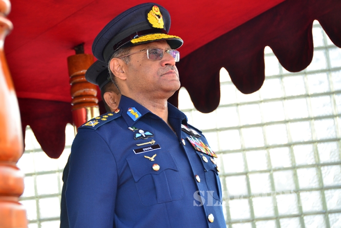 Chief of the Air Staff of the Pakistan Air Force Calls on the Commander of the SLAF