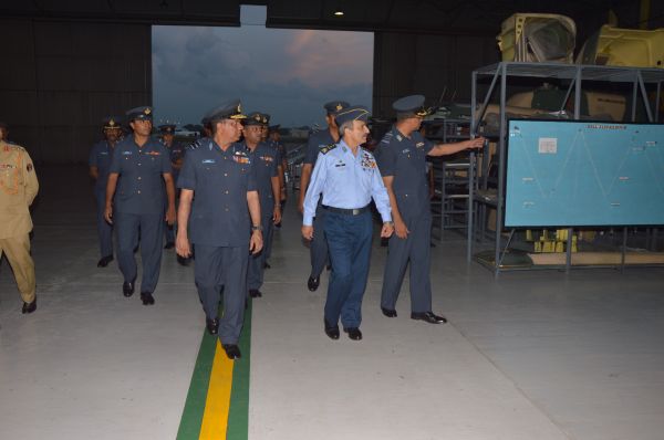 Air Chief Marshal Tahir Rafique Butt Visits SLAF Academy China Bay and SLAF Base Katunayake