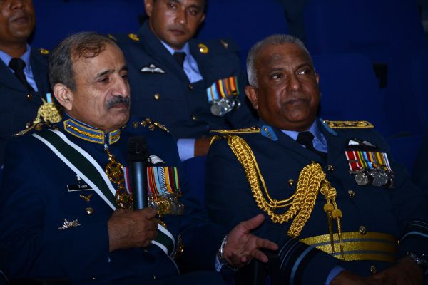 Chief of the Air Staff of the Pakistan Air Force Calls on the
Commander