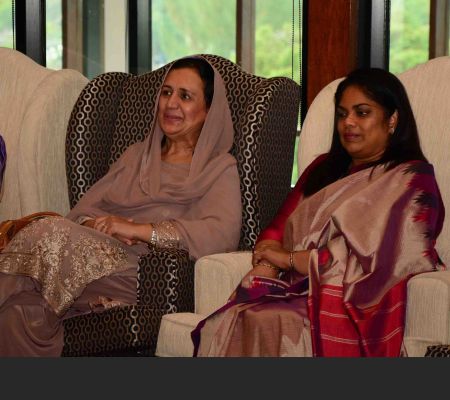 Chief of the Air Staff of the Pakistan Air Force Calls on the
Commander