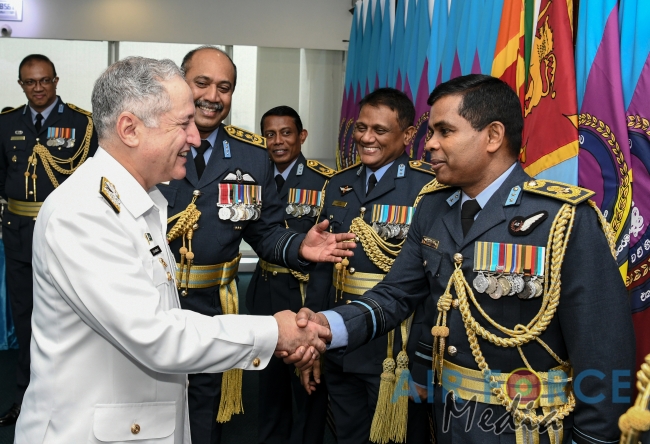 Chief of Naval Staff of the Pakistan Navy Calls on the Commander of the Air Force