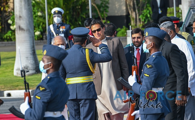 PRIME MINISTER OF PAKISTAN, HONOURABLE IMRAN KHAN DEPARTS SRI LANKA