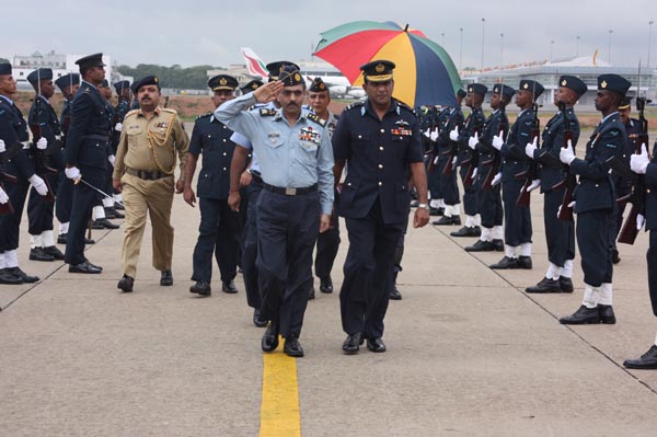 The Visiting Air Chief Visits Jet Squadrons The Visiting Air Chief Visits Jet Squadrons