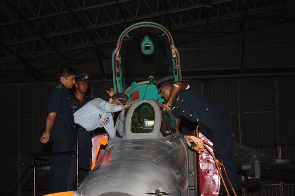 The Visiting Air Chief Visits Jet Squadrons The Visiting Air Chief Visits Jet Squadrons